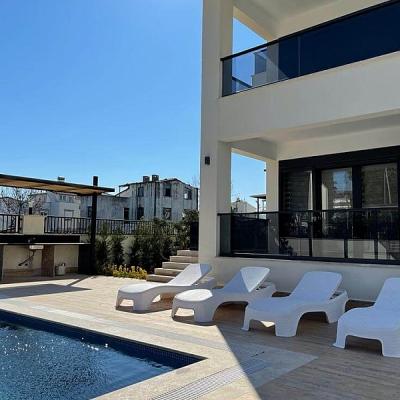 1543 - Villa Ramses 2