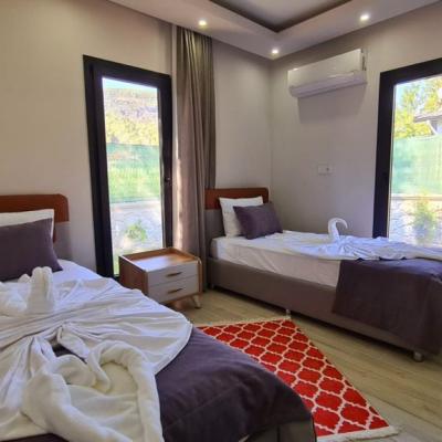 1613 - Villa Yasemin